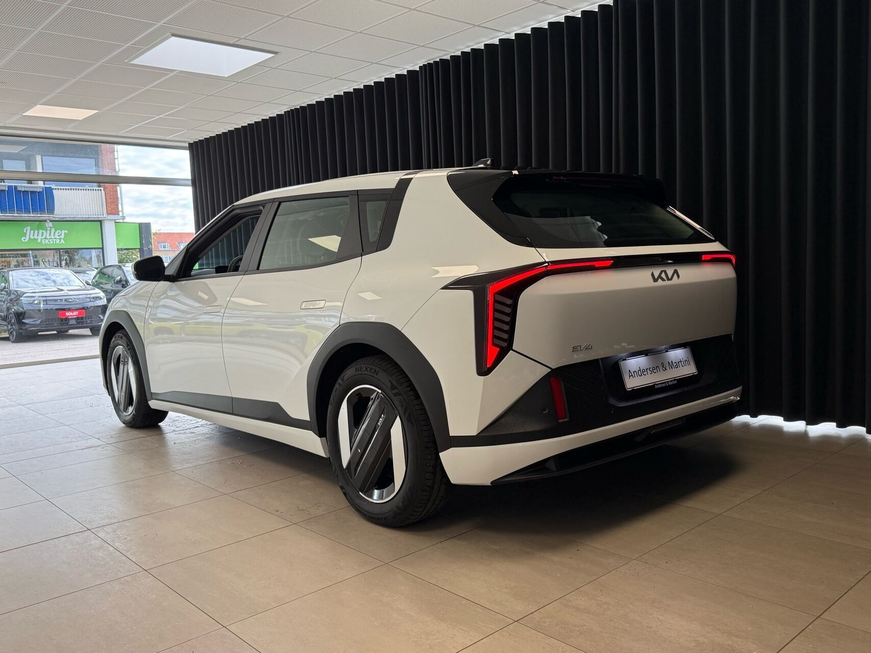 Hvid Kia EV4 fra 2026