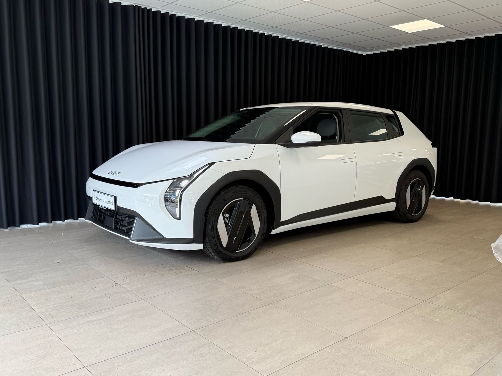 Kia EV4 Standard Range Access 204HK 5d Aut.