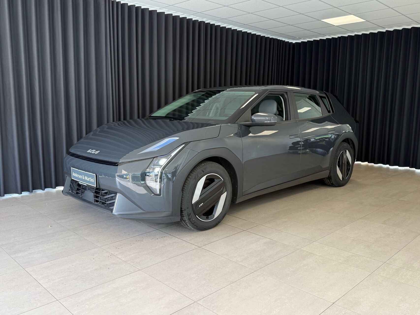 Kia EV4 Standard Range Access 204HK 5d Aut.