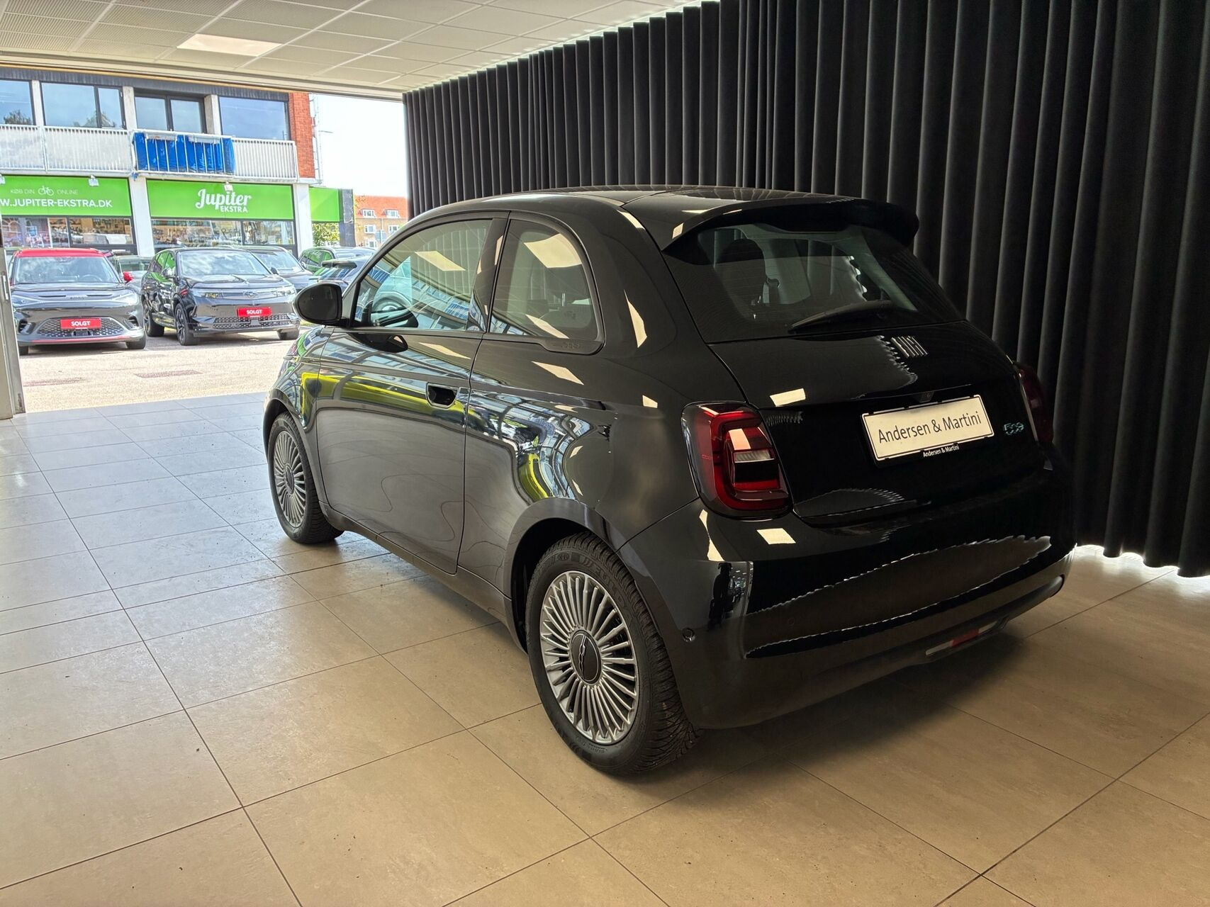 Sort Fiat 500e fra 2023