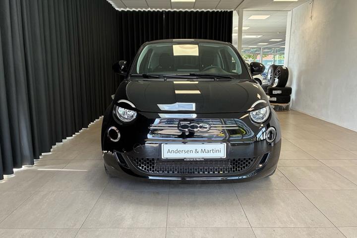 Sort Fiat 500e fra 2023