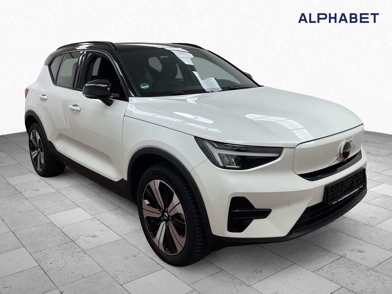 Hvid Volvo XC40 fra 2023