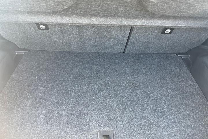 Sort Toyota Yaris fra 2017