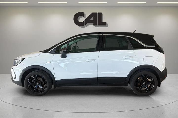 Sølv Opel Crossland fra 2024