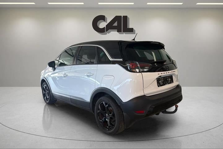 Sølv Opel Crossland fra 2024