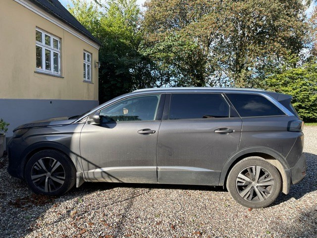 undefined Peugeot 5008 fra 2021