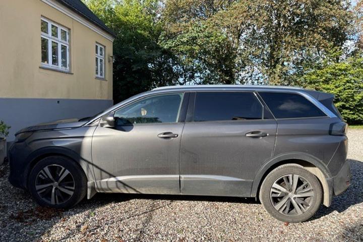 undefined Peugeot 5008 fra 2021
