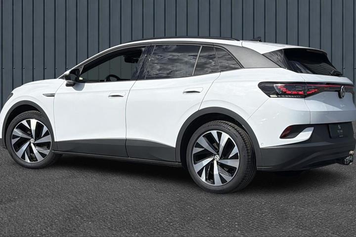 Hvid VW ID.4 fra 2023
