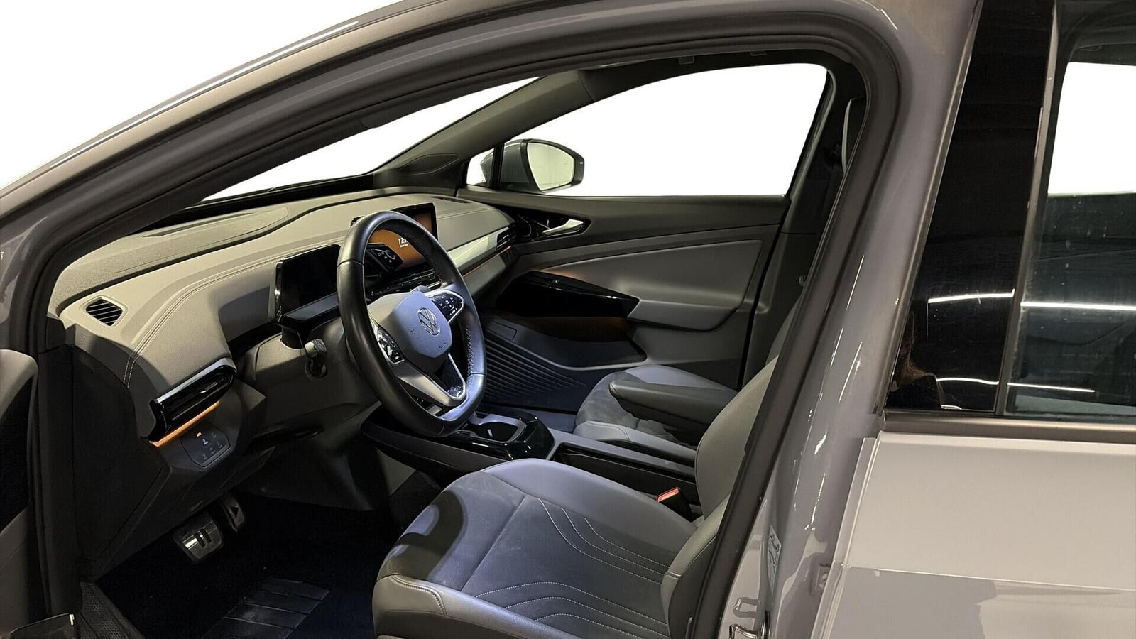 Grå VW ID.4 fra 2023