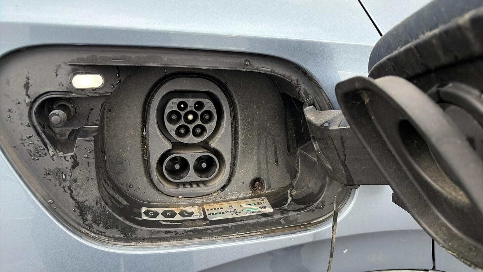Blå VW ID.4 fra 2023