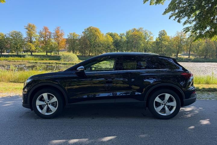 undefined Audi Q4 e-tron fra 2023