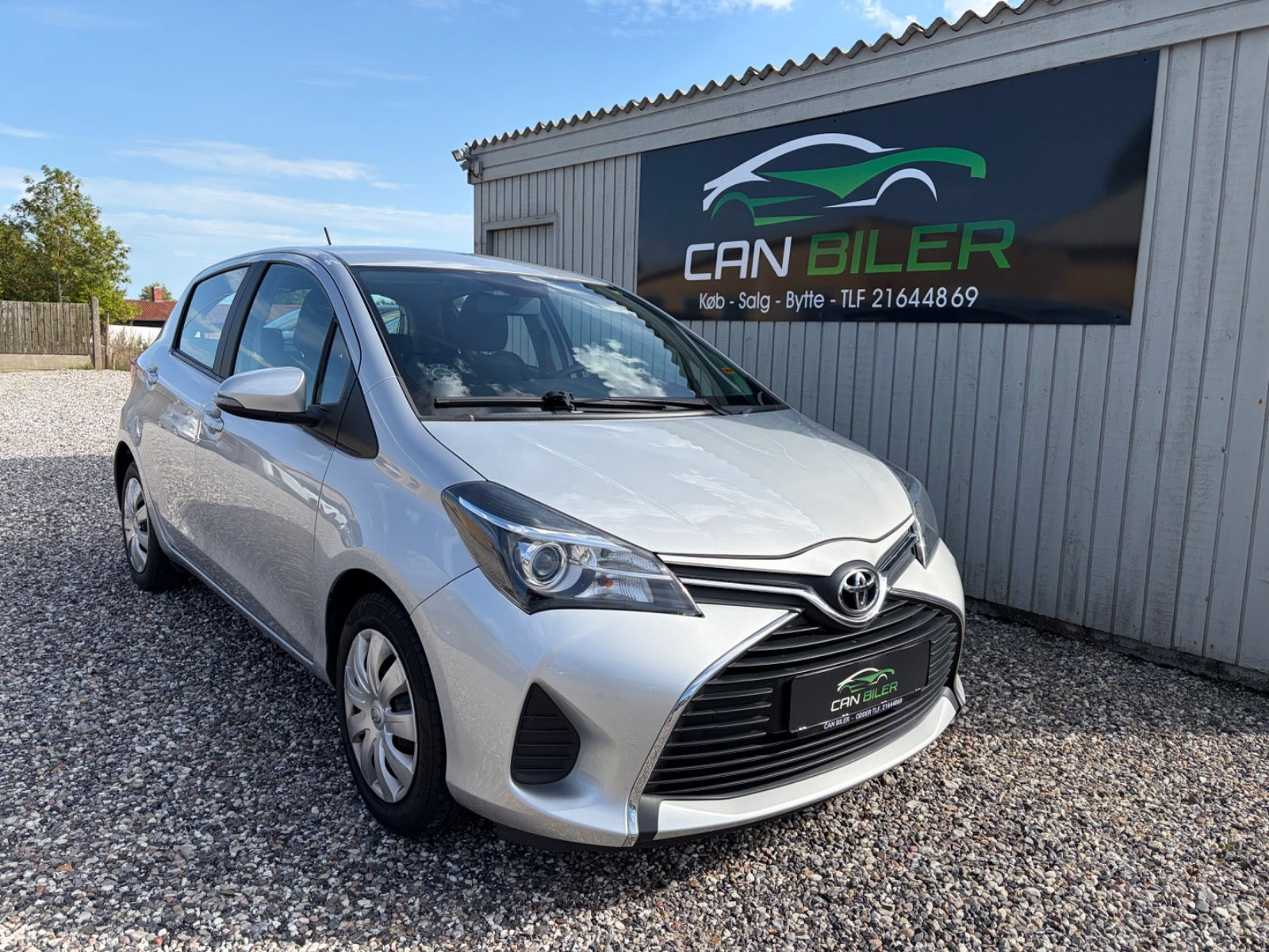 Toyota Yaris 1,0 VVT-i T2 Touch
