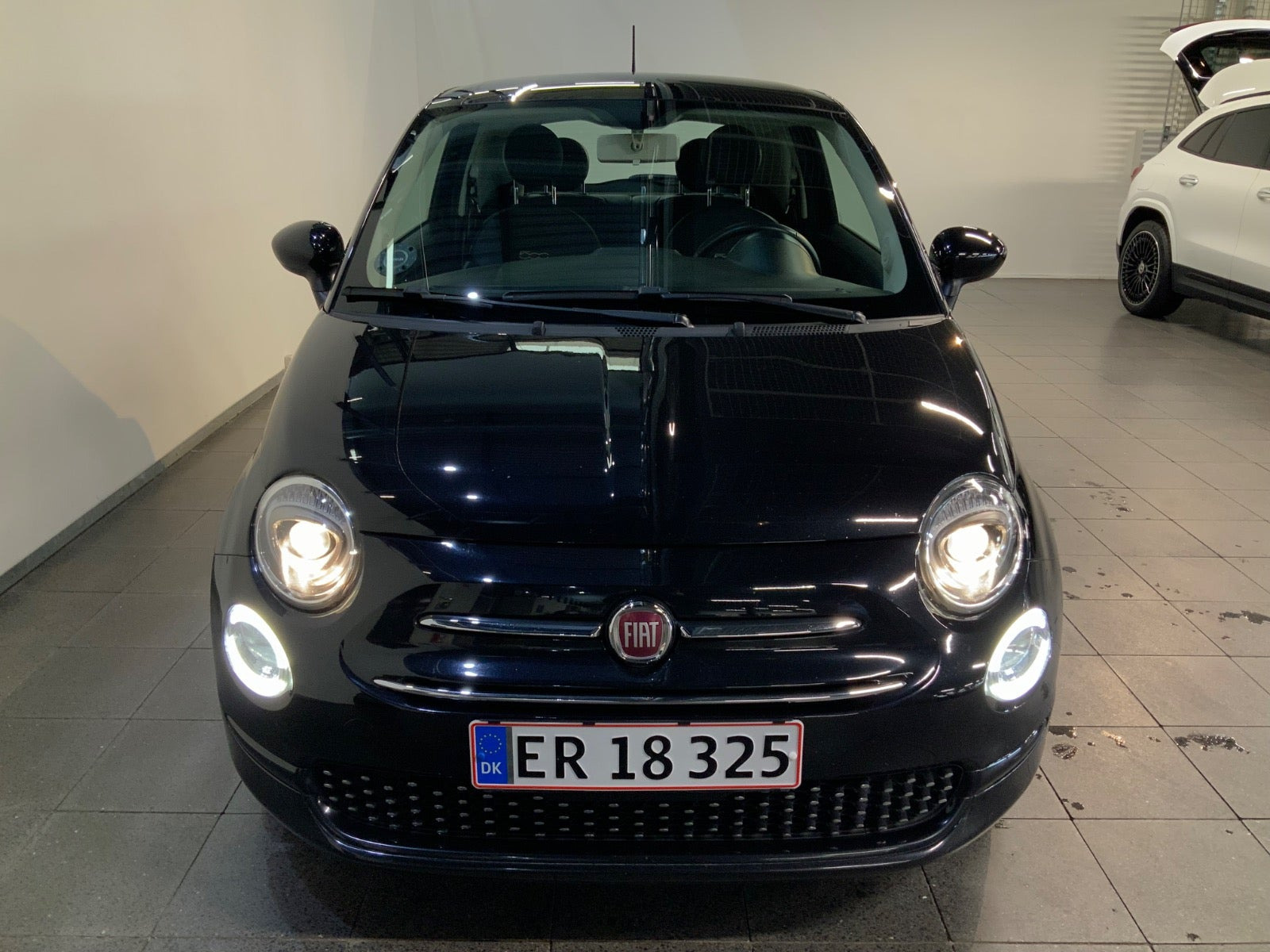Sort Fiat 500 fra 2019