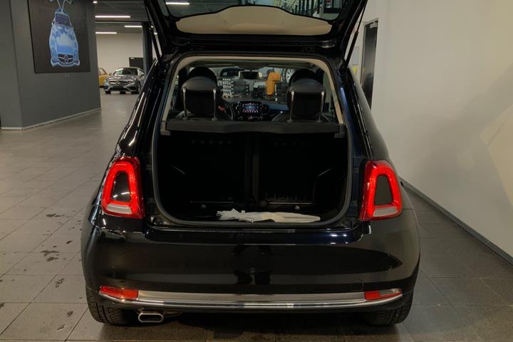 Sort Fiat 500 fra 2019