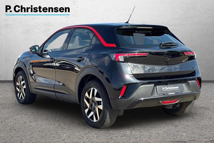 Sort Opel Mokka-e fra 2023