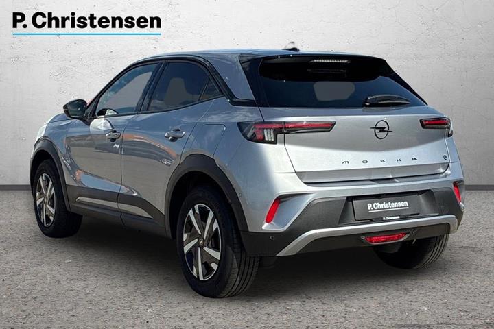 Grå Opel Mokka-e fra 2025