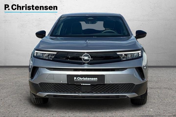 Grå Opel Mokka-e fra 2025