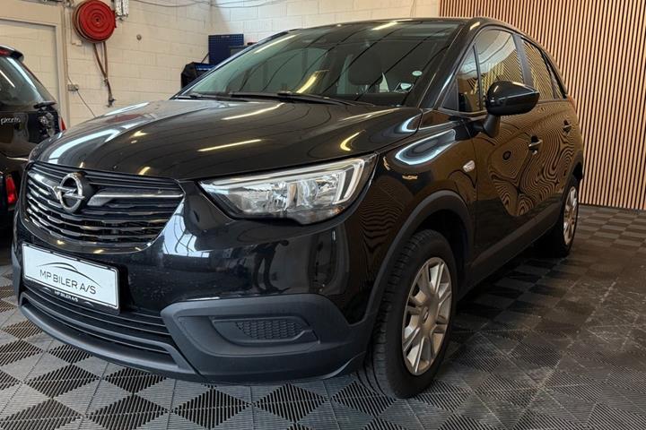 Sort Opel Crossland X fra 2017