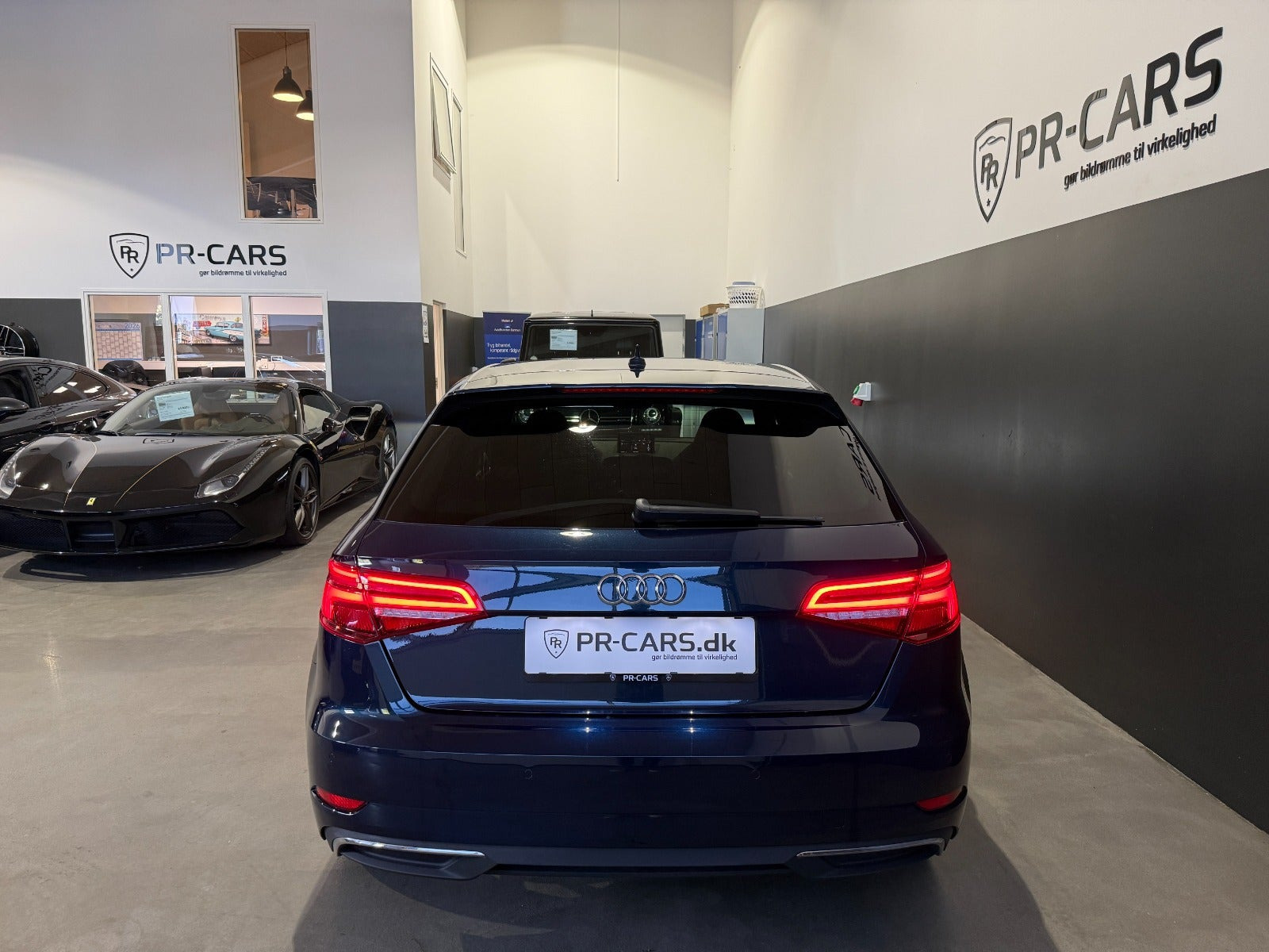 Grå Audi A3 fra 2020