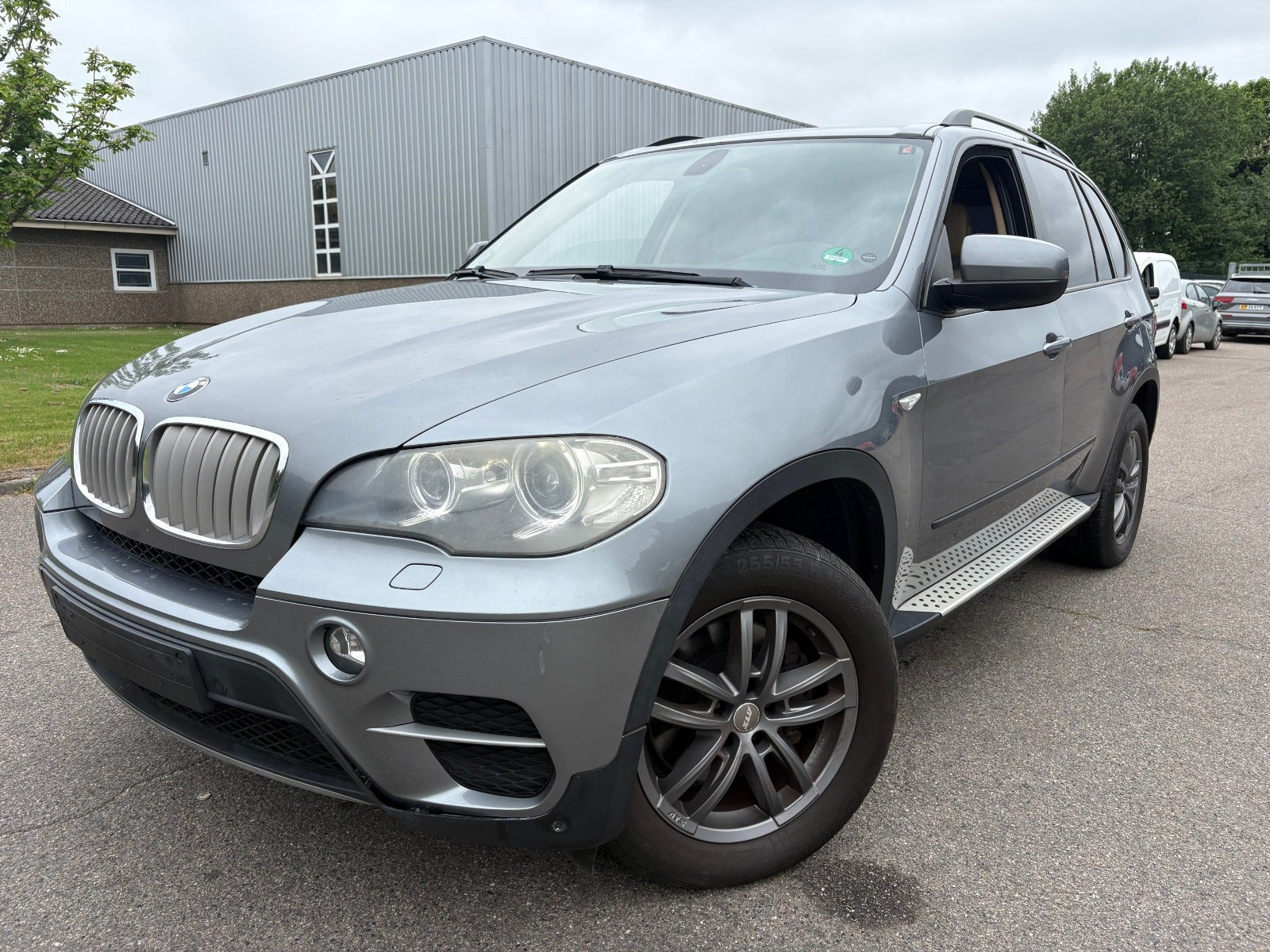 Sort BMW X5 fra 2011