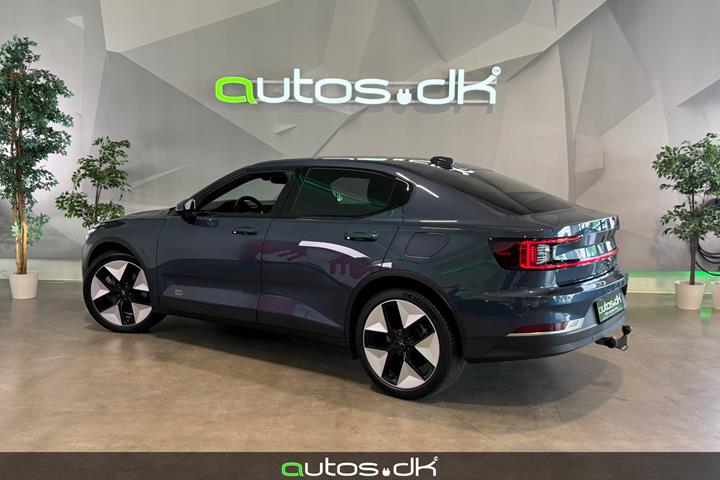 Blå Polestar 2 fra 2023
