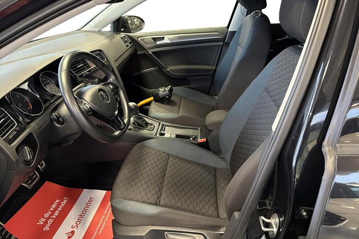 Sort VW Golf VII fra 2019