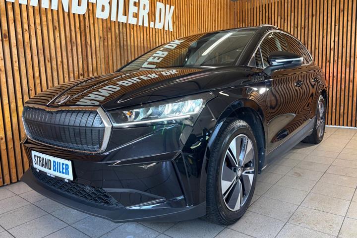 Sort Skoda Enyaq fra 2025
