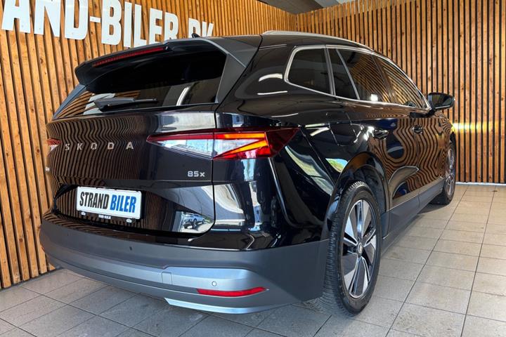 Sort Skoda Enyaq fra 2025