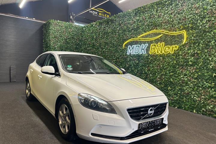 undefined Volvo V40 fra 2013