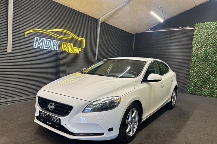 undefined Volvo V40 fra 2013