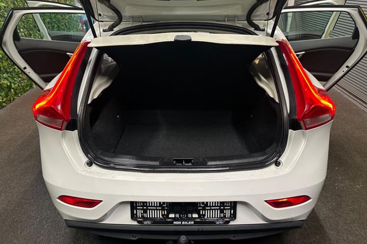 undefined Volvo V40 fra 2013