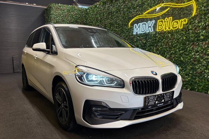 undefined BMW 216i fra 2018