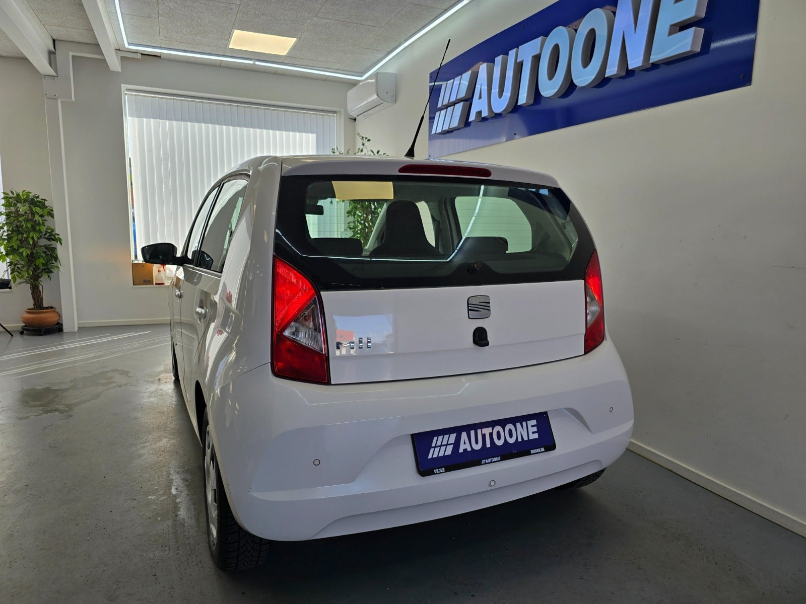 Hvid Seat Mii fra 2013
