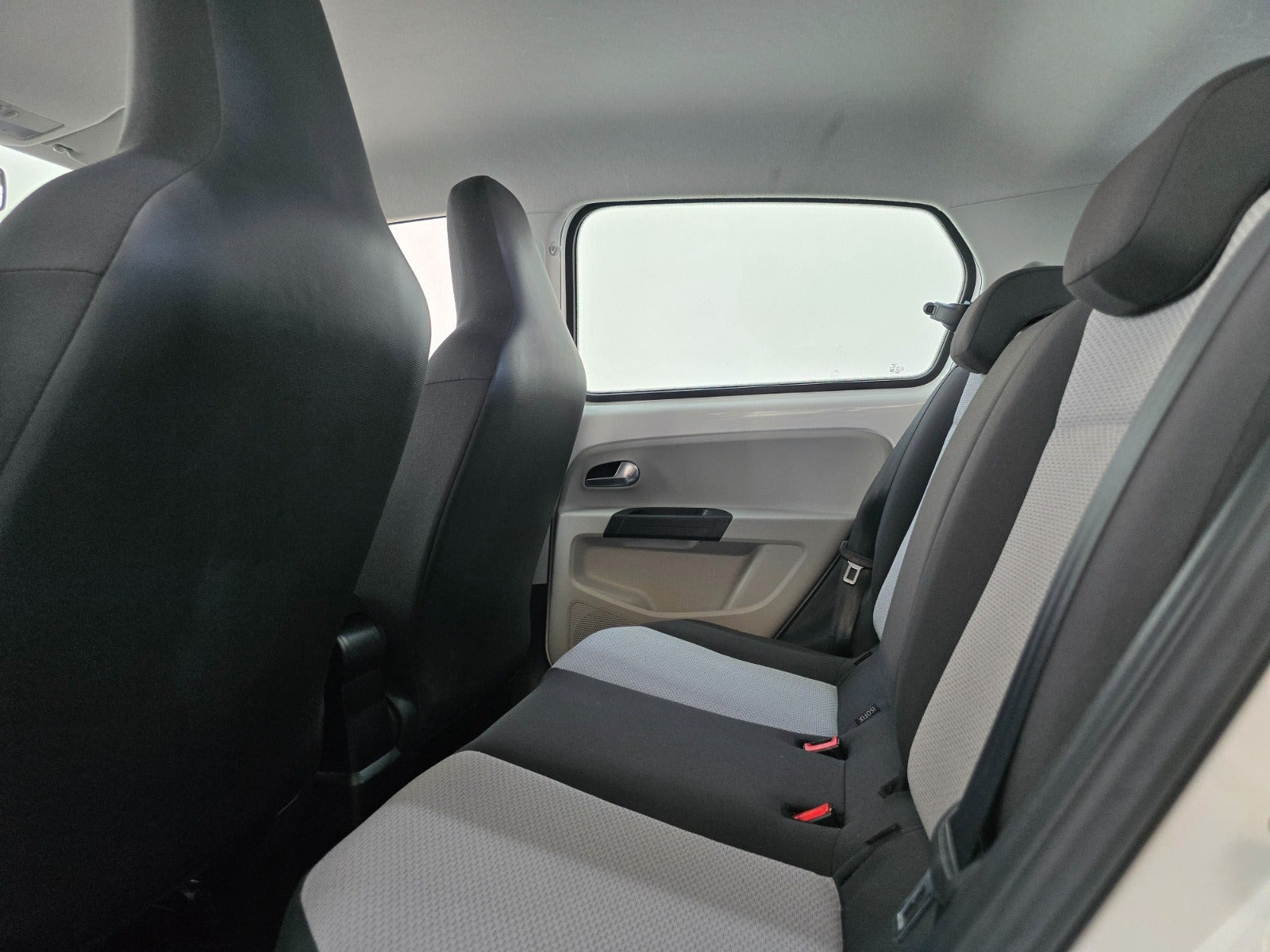 Hvid Seat Mii fra 2013