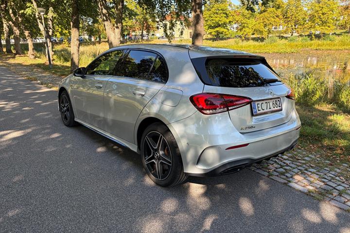 Grøn Mercedes A250 e fra 2020