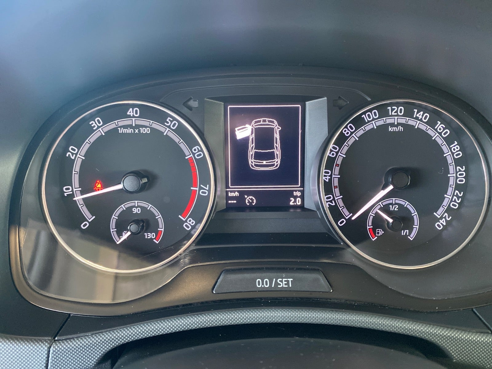 Grå Skoda Fabia fra 2019