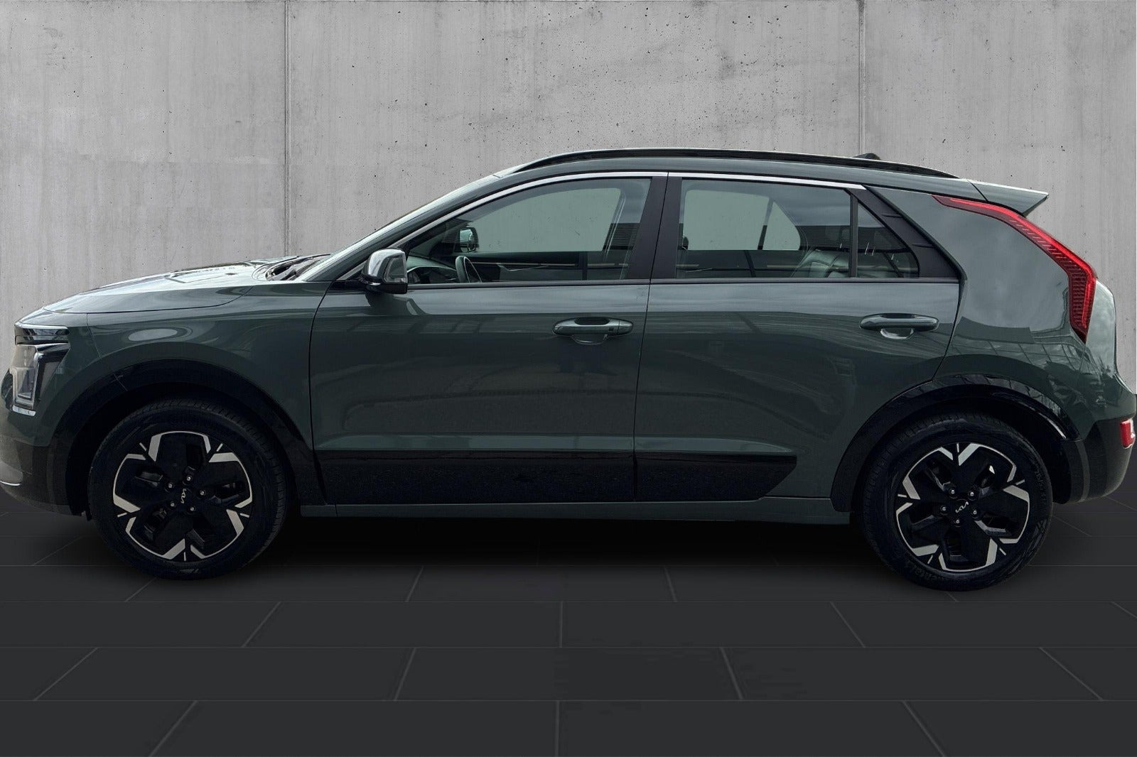 Grøn Kia Niro fra 2023