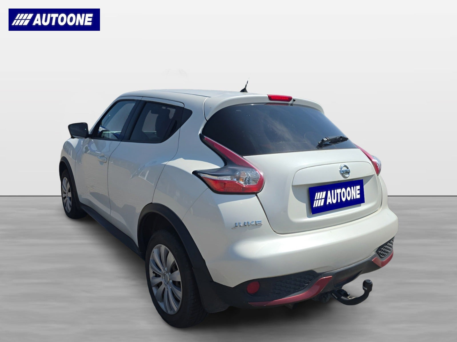 Hvid Nissan Juke fra 2011