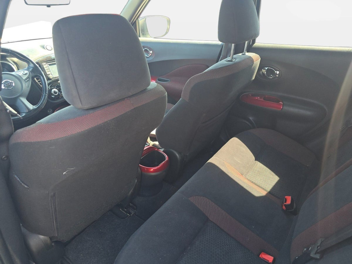 Hvid Nissan Juke fra 2011