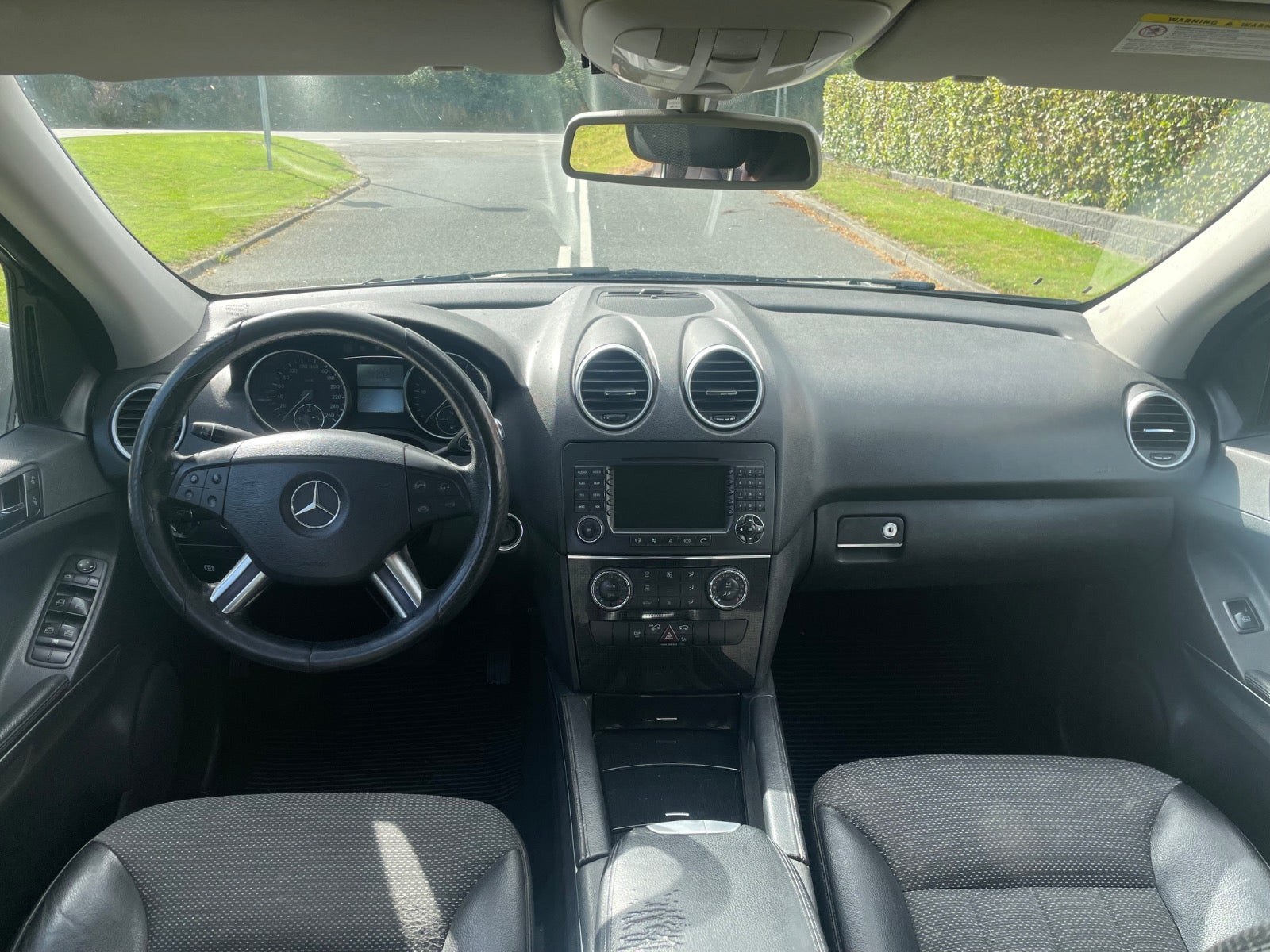 undefined Mercedes ML320 fra 2005