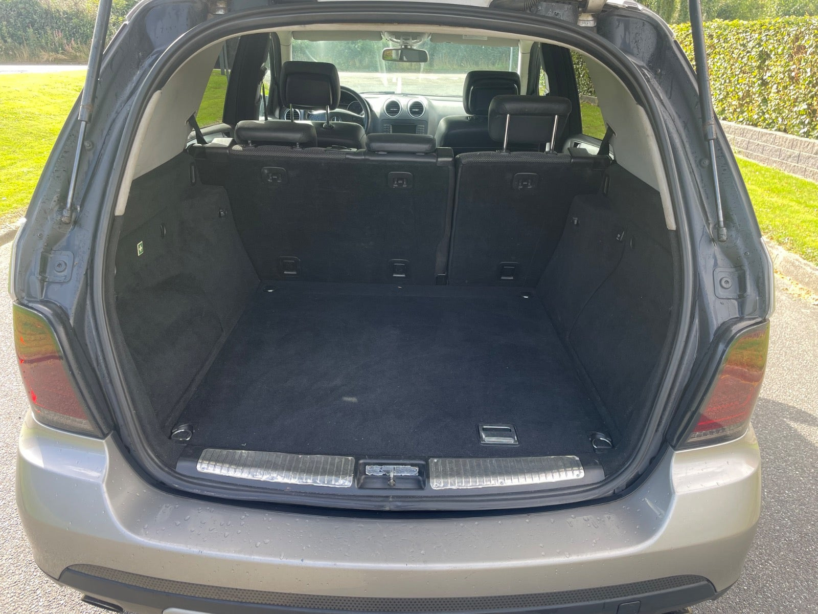 undefined Mercedes ML320 fra 2005