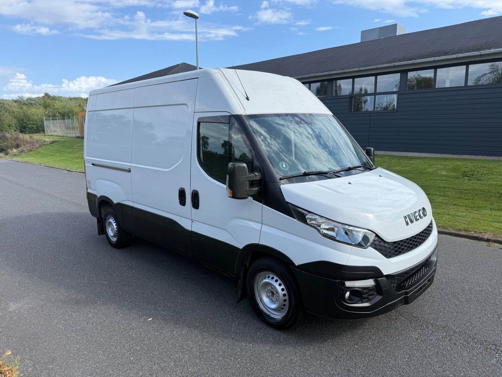 undefined Iveco Daily fra 2015