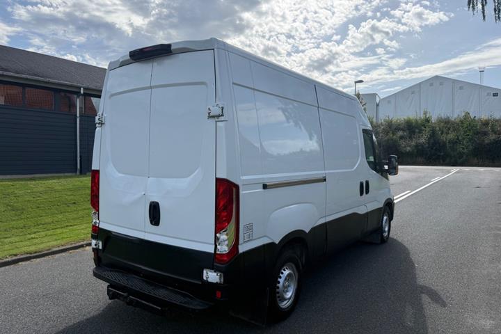 undefined Iveco Daily fra 2015
