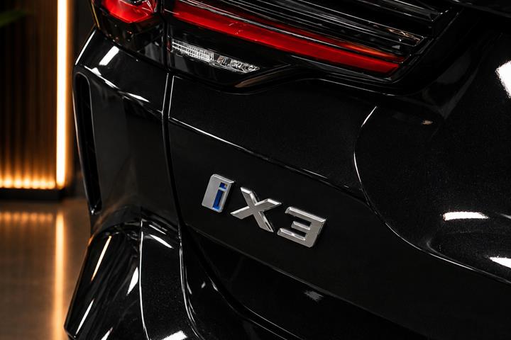 undefined BMW iX3 fra 2023