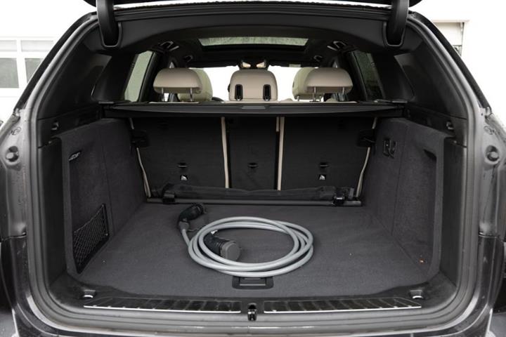 undefined BMW iX3 fra 2023