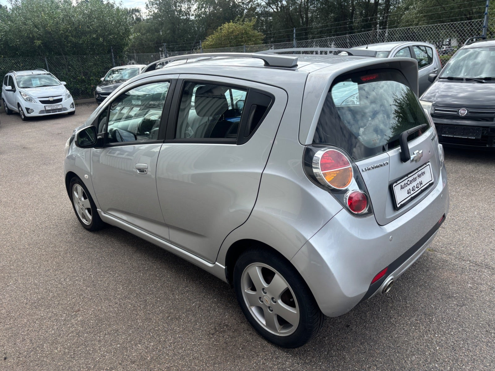 Sølv Chevrolet Spark fra 2012