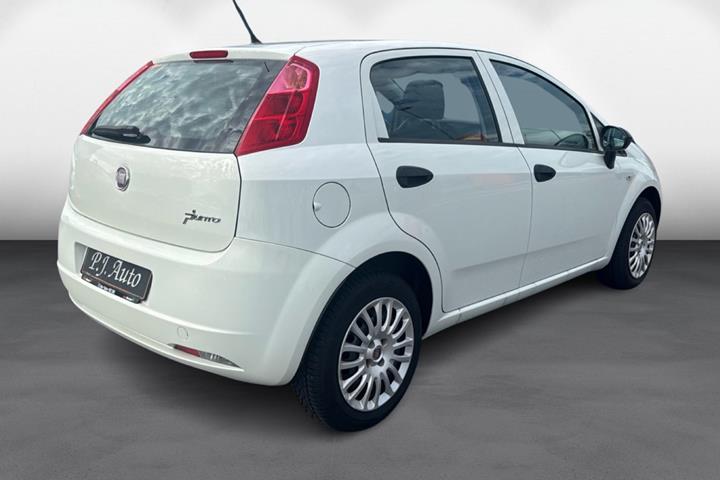 Sort Fiat Grande Punto fra 2011