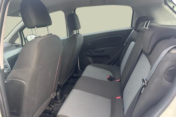 Sort Fiat Grande Punto fra 2011