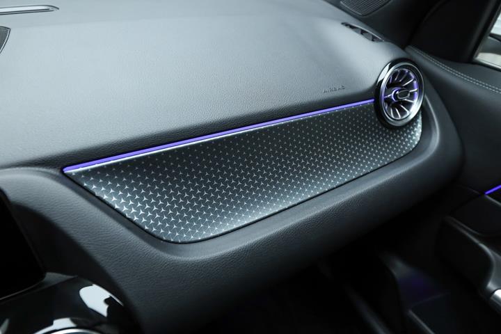Hvid Mercedes EQA250+ fra 2026