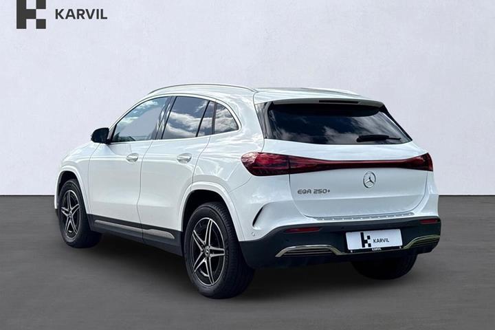 Hvid Mercedes EQA250+ fra 2025